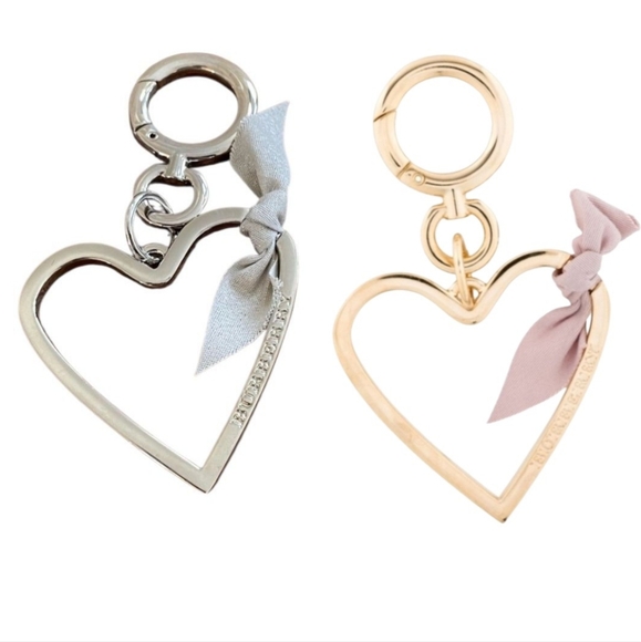NIB ✨️ Burberry Heart Bag Charm • Polished Metal + Ribbon - Picture 1 of 13
